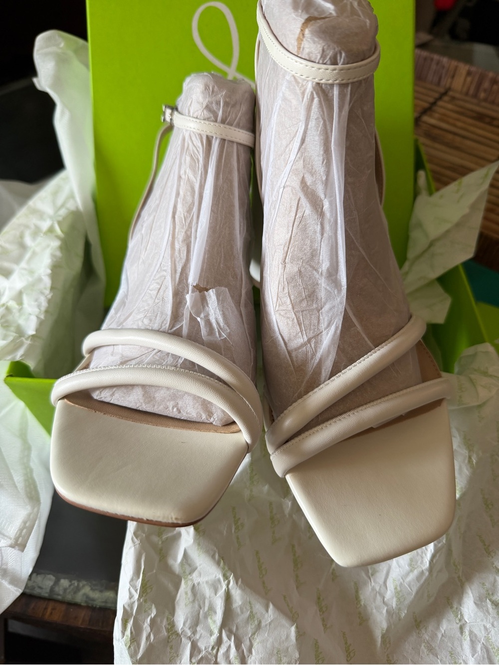 Sam Edelman New in Box Kia Chunky Block Heel Ankle Strap Sandal White Leather 10 - Picture 3 of 13
